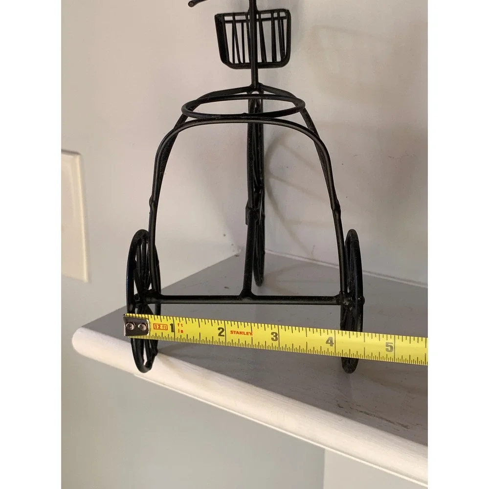 Vintage Black Metal Tricycle‎ Plant Stand Decorative Bicycle Planter Basket